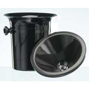 Sputacchiera dopo degustazioni